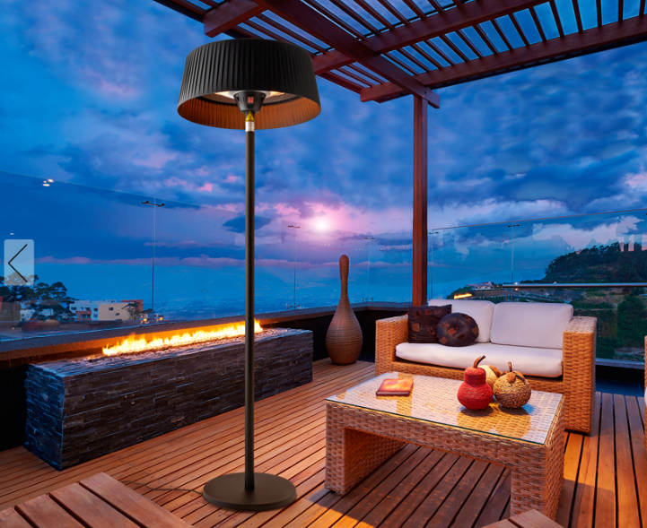 Waterproof heater for pergola